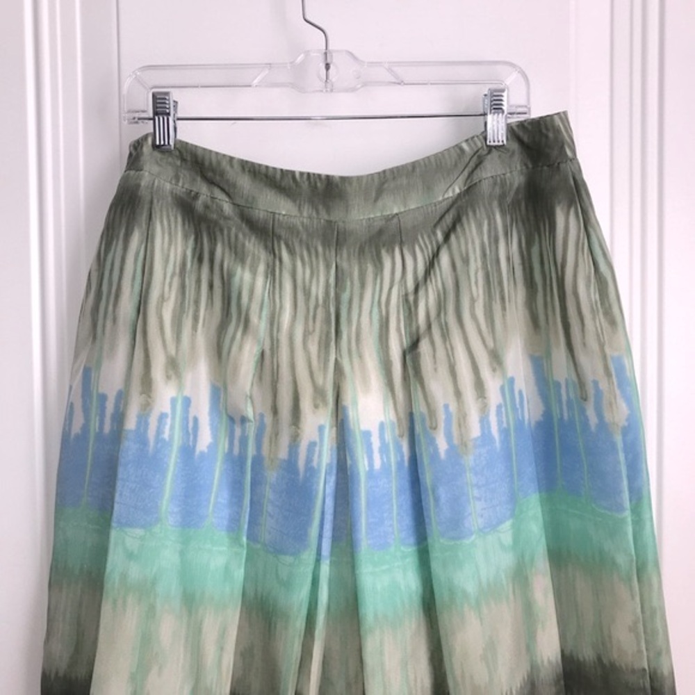 100% Silk Bandolino Women’s 12 Multi blue green drip dye pleated full skirt EUC - Picture 7 of 10